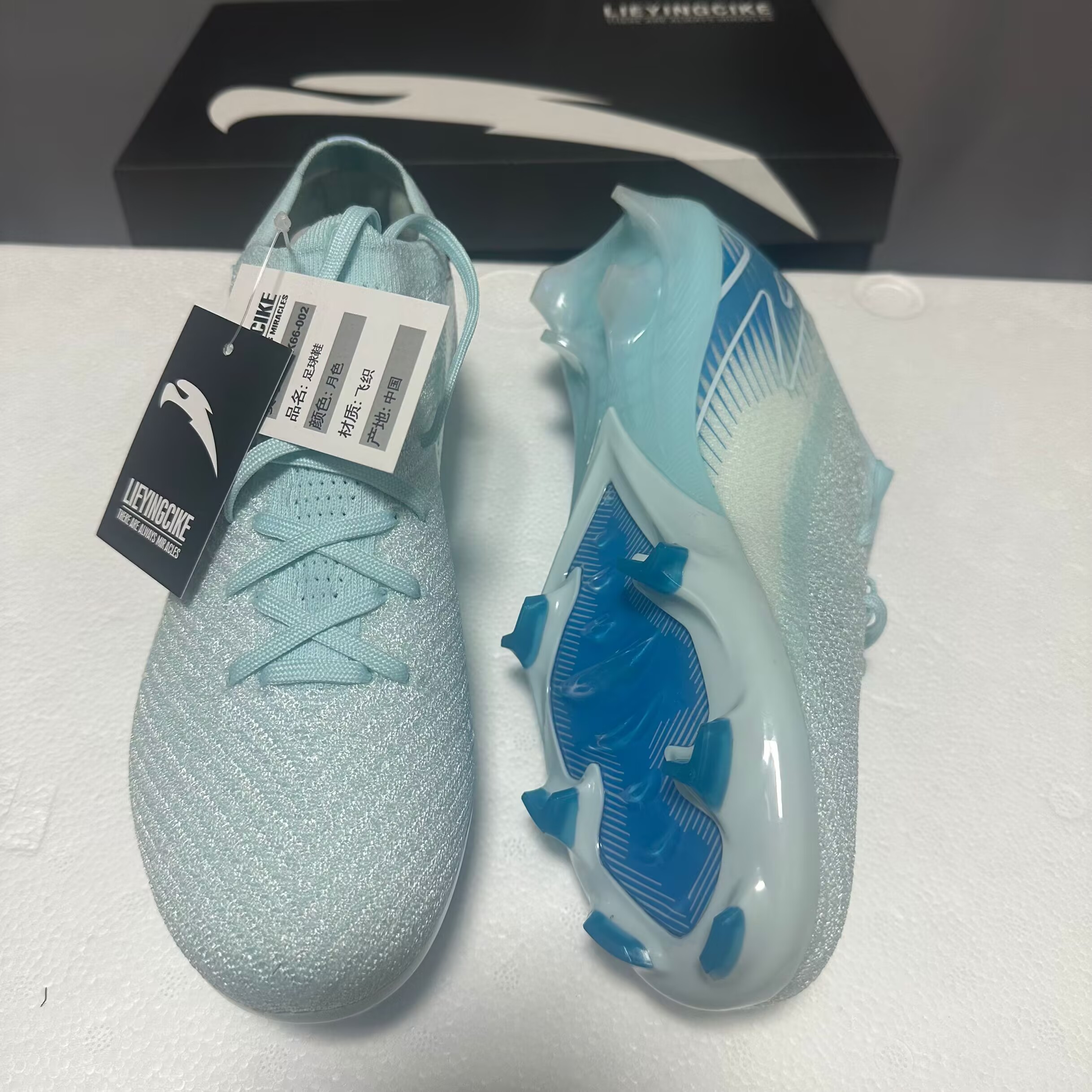 New Style Soccer Shoes for Sale Cheap Price Football Shoes Most Popular Soccer Boot Professional Training Outdoor Sport Boots