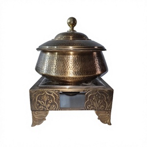 Réchaud martelé en laiton en vrac avec le design Chowkhi meilleure vente réchaud de service de mariage et d'hôtel - Product Image 1