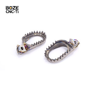 Repose-pieds en titane <span class=keywords><strong>KO</strong></span> V E pour moto tout-terrain, motocross, dirt bike, haute résistance, léger, couleur naturelle, CNC, en aluminium - Product Image 4