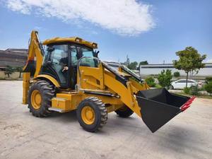 Fast Neuwertiger Gebrauchter Original Caterpillar 420F Baggerlader und Gebrauchter Schwerlast-Traktor - Product Image 2