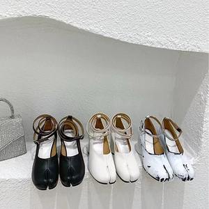 Scarpe da Donna con Punta Divisa Stile Zoccolo di Maiale, Tacchi a Blocco con <span class=keywords><strong>Fascia</strong></span> <span class=keywords><strong>Elastica</strong></span>, Design Esclusivo a Ferro di Cavallo, Tacchi Alti di Qualità - Product Image 4