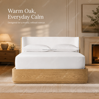 Lit plateforme en chêne bio moderne, tête de lit rembourrée en tissu, cadre de lit King Queen, lit de maître minimaliste de style Arhaus de luxe