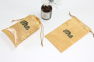 Pochette en satin de soie doux de luxe avec cordon de serrage, sac anti-poussière personnalisé avec logo pour flacon de <span class=keywords><strong>parfum</strong></span>, cadeau de mariage, emballage de rangement cosmétique - Product Image 4