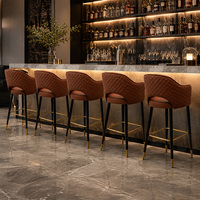 Chaise de bar marron avec repose-pieds doré, tabourets de bar commerciaux pour hôtel, restaurant, îlot de cuisine, comptoir de bar, mobilier