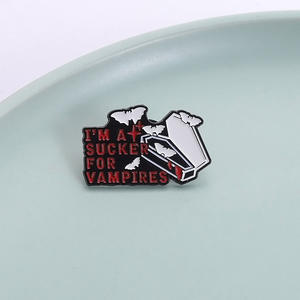 Estilo americano europeo Halloween grabado Metal pintado TV película personaje transfronterizo creativo dibujos animados vampiro <span class=keywords><strong>serie</strong></span> Murciélago - Product Image 2