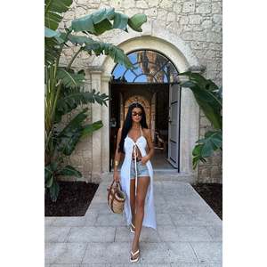 Vestido de Playa Blanco sin Tirantes con Lazos - Product Image 5