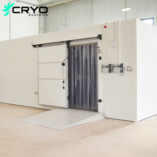 Cryo Systems New Energy Saving Walk-in Freezer & Cold Room Solution with Motor & Engine 1 Year Warranty