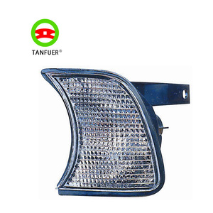 Prix de fabrication OEM nouveau feu de signalisation avant droit blanc clignotant 82199404275 pour BMW série 5 E34 1988 - <span class=keywords><strong>1997</strong></span> - Product Image 1