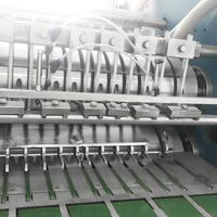 Machine de production de feuilles de papier d'aluminium à motifs de logo personnalisés, machine à feuilles de papier d'aluminium en V, longue garantie