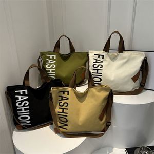 กระเป๋าโท้ทขนาดใหญ่ กระเป๋าผ้าแคนวาสสะพายไหล่ใบเดียวแบบใหม่ กระเป๋าสะพายข้างแฟชั่นเรียบง่าย กระเป๋าถือ - Product Image 2