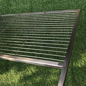 <span class=keywords><strong>Parrilla</strong></span> de acero inoxidable 304 Santa Maria, <span class=keywords><strong>parrilla</strong></span> de barbacoa de <span class=keywords><strong>Gallo</strong></span> sobre una <span class=keywords><strong>parrilla</strong></span> de fuego abierta con 2 asas - Product Image 2