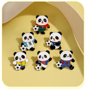 热销足球吉祥物足球熊猫新款胸针创意卡通环绕球衣徽章软珐琅翻领别针 - Product Image 2