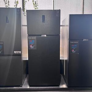 Réfrigérateur domestique OEM 554L grande capacité avec congélateur en haut et réfrigérateur en bas pour usage domestique et commercial - Product Image 2