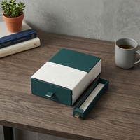 Boîte d'expédition de luxe écologique tendance en forme de tiroir magnétique en carton ondulé avec bordure dorée et impression en relief