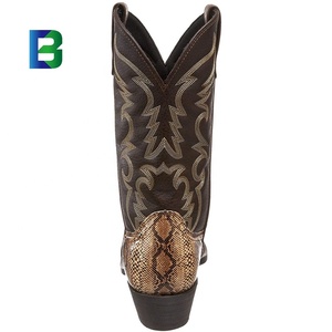 Botas de vaquero occidentales de tacón alto para parejas de hombres y mujeres europeos y americanos 38-48 hardware toe holder decoración zapatos de hombre - Product Image 3