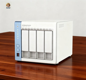 Serveur de stockage NAS QNAP TS-462C 4 baies haute performance avec interface réseau, Wi-Fi, PCIe Express, stockage Cloud, interface USB et 2.5GbE, 4 Go de RAM - Product Image 1