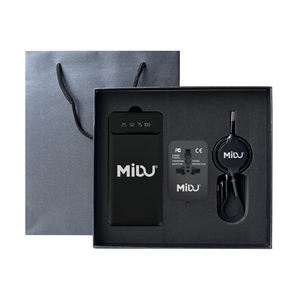 Nouveauté <span class=keywords><strong>2026</strong></span> <span class=keywords><strong>Gadget</strong></span> 3-en-1 Souvenirs de Mariage Coffret Cadeau d'Affaires avec Batterie Externe Adaptateur de Voyage et Câble de Données 3-en-1 - Product Image 2