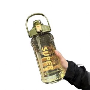 <span class=keywords><strong>Borraccia</strong></span> Sportiva Moderna <span class=keywords><strong>da</strong></span> <span class=keywords><strong>2</strong></span> <span class=keywords><strong>Litri</strong></span> con Cannuccia, Portatile, Antigoccia, Resistente agli Urti, <span class=keywords><strong>Borraccia</strong></span> Trendy in Plastica per Bere Direttamente - Product Image 5