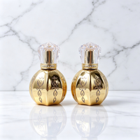 Flacon de parfum de luxe en verre mat doré de 50 ml avec bouchon à vis, mini conteneur gravé sur mesure pour huiles essentielles et emballages