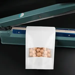 핫 세일 스낵 견과류 포장 흰색 크래프트 종이 식품 포장을위한 창 지퍼락 가방