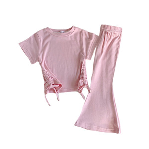 Set Estivo per Bambine con Maniche Corte e Coulisse Laterale, Pantaloni Capri in Cotone, Completo 2 Pezzi, Abbigliamento Casual per Bambine e Neonate, Vendita all'Ingrosso - Product Image 5