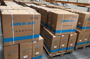 Máquina de Coser Industrial Computarizada Jack 1790 para <span class=keywords><strong>Ojales</strong></span> Rectos en Telas Gruesas, Cuero, Mezclilla y Tejidos para Producción de Prendas - Product Image 5