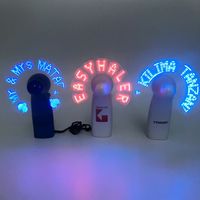 Vendita calda LOGO personalizzato fai da te programmabile multicolor mini portatile LED fan di messaggio per feste regali