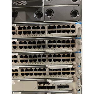 Switch Empresarial Catalyst 9400 C9407R Original, Diseño Modular de 7 Ranuras con 48 Puertos RJ45 de 1000 Mbps, Apilable y con Soporte VLAN - Product Image 4
