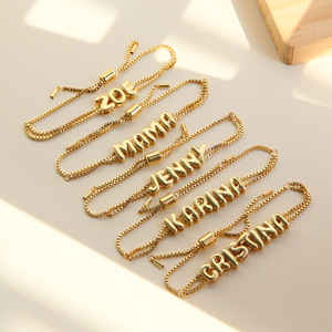 Alfabetos de moda 18K chapado en oro letra inicial pulsera DIY 26 letras en inglés <span class=keywords><strong>accesorios</strong></span> para pulsera de nombre personalizado - Product Image 2
