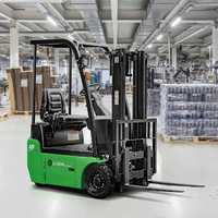 Chariot élévateur électrique au lithium Hangcha efficace de 1 tonne avec déplaceur latéral hydraulique et pneus pneumatiques pour usage en entrepôt