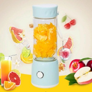 Licuadora Portátil de 250W con 6 Cuchillas, 5+ Velocidades, Libre de BPA, Alimentada por USB para una Mezcla Eficiente de Frutas y Verduras para Smoothies y Jugos Frescos - Product Image 2