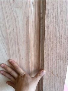 Porta in Legno di Quercia Rossa Personalizzata, <span class=keywords><strong>Porte</strong></span> Interne in Legno Massello con Finitura Laccata, <span class=keywords><strong>Design</strong></span> Tradizionale, 5 Anni di Garanzia - Product Image 3