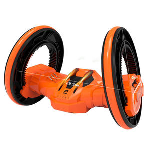 Voiture RC de cascade avec éclairage LED, cadeau surprise pour enfants et garçons, deux grandes roues rotatives, voiture de cascade télécommandée pour la vente en gros - Product Image 5