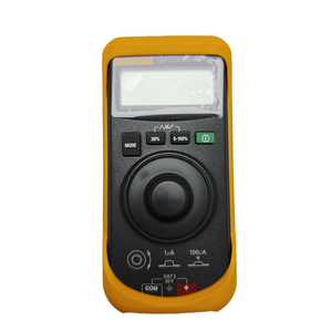 Calibrador de Bucle Multifuncional Portátil y Generador de Señales 714C para 705/707 con 1 Año de Garantía para el Uso de la Batería - Product Image 1