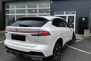 Top Perfectamente Autos Usados 2024 MG <span class=keywords><strong>HS</strong></span> Excite 1,5 T GDi AT DCT 1,5L 2024 SUV listo para enviar - Product Image 6