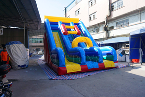 Sucha zjezdzalnia nadmuchiwany do uzytku zewnetrznego I tematycznych imprez - Product Image 3