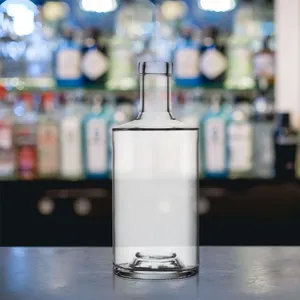 Heißer Verkauf klassische klare 700ml 750ml Wodka Rum Gin Whisky Glasflasche mit Deckel