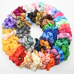 42 Màu Mềm Bán Buôn 100% Giá Rẻ Polyester Satin Tóc Lụa Scrunchies