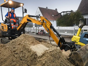 Excavatrices d'occasion SY18C avec de bonnes performances, mini-excavatrice sur chenilles de seconde main en stock en promotion - Product Image 3