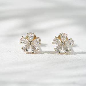 Серьги-гвоздики с цветами из цельного золота 10K, с выращенными в лаборатории бриллиантами огранки «груша» (<span class=keywords><strong>2.3</strong></span>*3.5мм, 3.5*5.5мм), цвета DEF, чистоты VS - Product Image 2