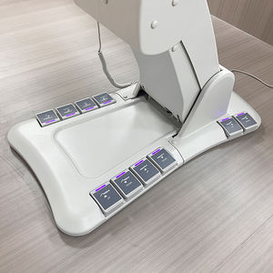 Fauteuil de podologie de luxe réglable en hauteur, lit de tatouage, 4 moteurs, fauteuil de pédicure pour hôpital, nouveau design, mobilier de <span class=keywords><strong>salon</strong></span> de beauté - Product Image 3