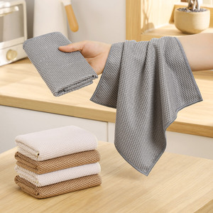 Paño de Cocina Grande con Diseño de Granos de Maíz, Uso en Seco y Húmedo, Poderosa Descontaminación, Sin Pelusas, Codificado por Colores para Áreas Separadas - Product Image 1