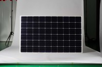 Panneaux solaires monocristallins 50W 100W, panneau d'énergie photovoltaïque économique, TUV CE, demi-cellule, bleu foncé, PERC, verre TUV CE pour certifié