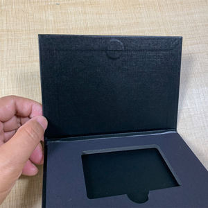 Caja de cartón de metal mate para tarjetas de crédito, caja de tarjeta de regalo personalizada, de un solo orificio, para tarjeta de membresía de regalo - Product Image 4