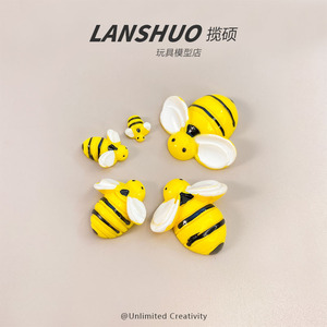 Figuras de abejas en miniatura de resina, figuras de animales en 3D de plástico, accesorios decorativos coleccionables para manualidades, joyería, pegatinas para carcasas de teléfono. - Product Image 4