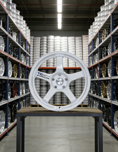 Nuevas Llantas de Aleación de Aluminio Fundido de Cinco Radios 16X7.0, Acabado Blanco, Ajuste Universal, 3 Años de Garantía, Gran Éxito de Ventas - Product Image 4