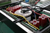 Amplificateur de puissance stéréo/mono XIY MA6120 6 canaux 6x1200W 4/8 ohms XLR avec construction métallique pour systèmes audio surround