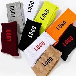 Chinesischer Lieferant Reine Baumwolle Herrensocken Sportsocken hochwertige individuelle Logo-Socken