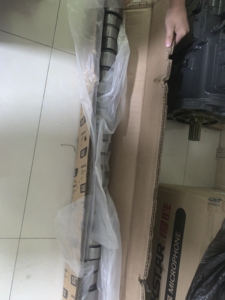 Arbre à cames des chargeuses sur pneus 992 et 993 pièces d'origine Caterpillar 421-0049 777 777D arbre à cames d'origine - Product Image 2