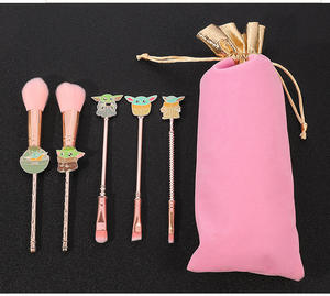 Juego de pinceles de maquillaje de Star Wars, Set de 5 brochas de maquillaje con mango de Metal, dibujos animados, Mandalorians, maestro Yoda, regalo para fanáticos - Product Image 6